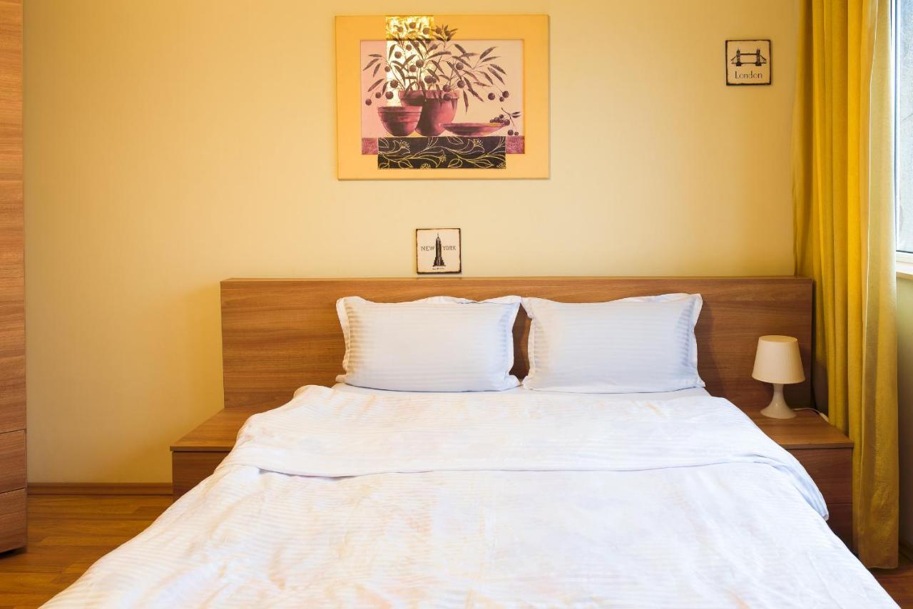 Downtown Studio Apartment Bucharest Exterior photo